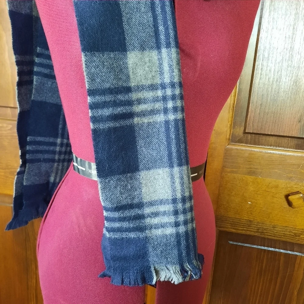 J. Crew Wool Baby Alpaca Gray Navy Blue Plaid Fringe Ends Winter Scarf Unisex OS